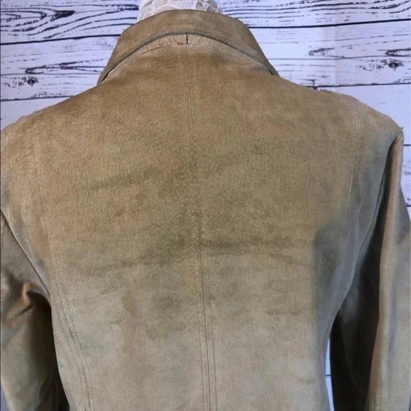 Urban Vibe suede jacket / coat Button up blazer style jacket.